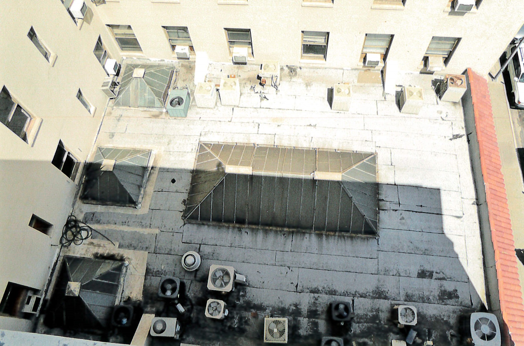 Light court skylights